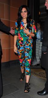 Jessie J feet photo thumbnail