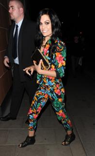Jessie J feet photo thumbnail
