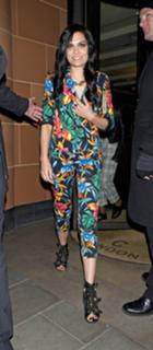 Jessie J feet photo thumbnail