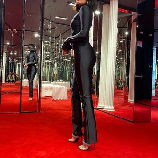 Jessie J feet photo thumbnail