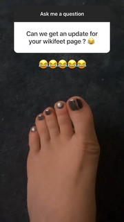 Jessie J feet photo thumbnail