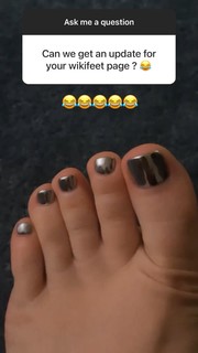 Jessie J feet photo thumbnail