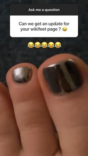 Jessie J feet photo thumbnail
