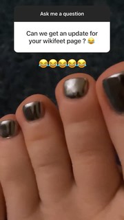 Jessie J feet photo thumbnail