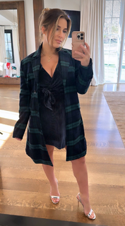 Jessie James Decker feet photo thumbnail