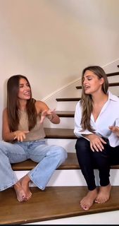 Jessie James Decker feet photo thumbnail