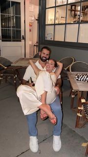 Jessie James Decker feet photo 3