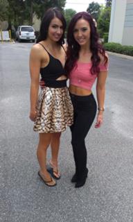 Jessie McKay feet photo thumbnail