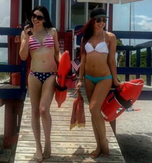 Jessie McKay feet photo thumbnail