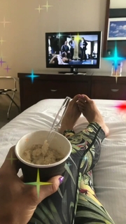 Jessie McKay feet photo thumbnail