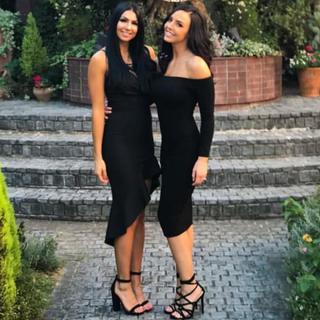 Jessie McKay feet photo thumbnail