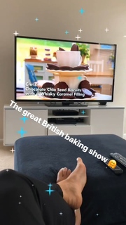 Jessie McKay feet photo thumbnail