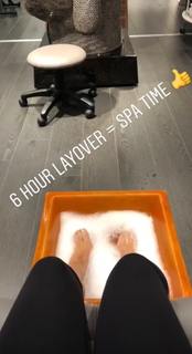 Jessie McKay feet photo thumbnail