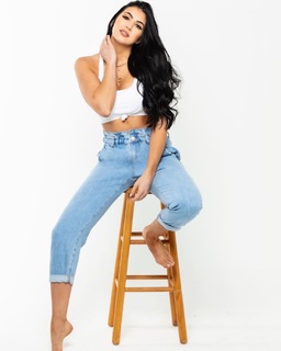 Jessie McKay feet photo thumbnail