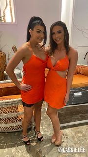 Jessie McKay feet photo thumbnail