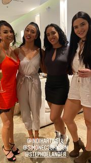 Jessie McKay feet photo thumbnail