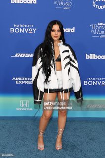 Jessie Murph feet photo thumbnail