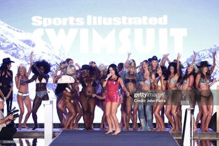 Jessie Murph feet photo thumbnail