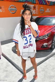 Jessie Reyez feet photo 15