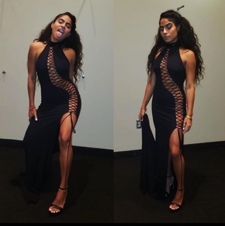 Jessie Reyez feet photo 11
