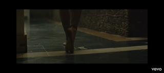 Jessie Reyez feet photo 12