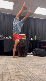 Jessie Reyez feet photo 11