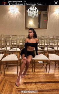 Jessie Reyez feet photo 20