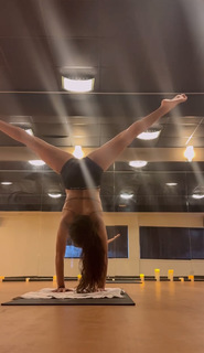 Jessie Reyez feet photo 18