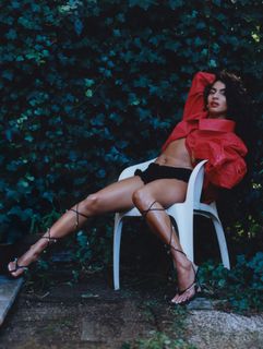 Jessie Reyez feet photo 11