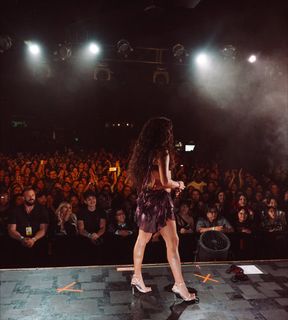 Jessie Reyez feet photo 6