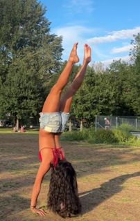 Jessie Reyez feet photo 4