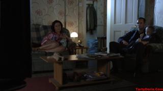 Jessie Wallace feet photo 5