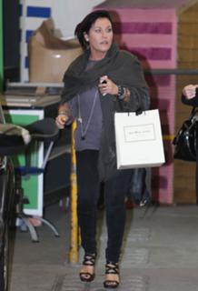 Jessie Wallace feet photo 4