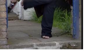 Jessie Wallace feet photo 5