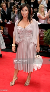 Jessie Wallace feet photo 16