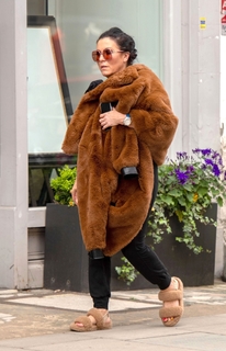 Jessie Wallace feet photo 7