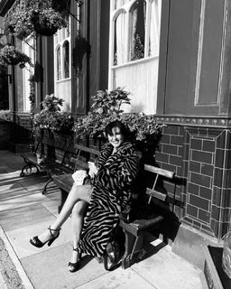Jessie Wallace feet photo 8