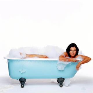 Jessie Wallace feet photo 1