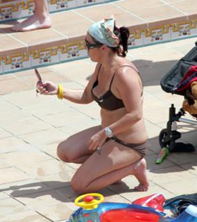 Jessie Wallace feet photo 15