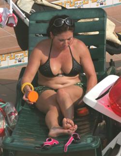 Jessie Wallace feet photo 14