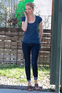 Jessy Schram feet photo thumbnail