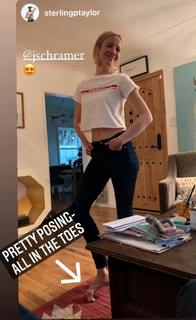 Jessy Schram feet photo thumbnail