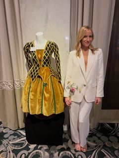 Jessy Schram feet photo 6