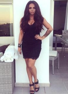 Jesy Nelson feet photo thumbnail