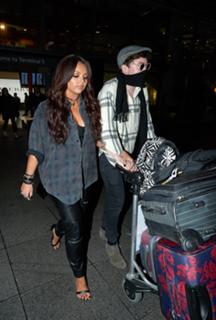 Jesy Nelson feet photo thumbnail
