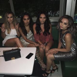 Jesy Nelson feet photo thumbnail