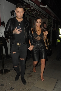 Jesy Nelson feet photo thumbnail