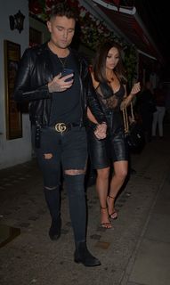 Jesy Nelson feet photo thumbnail