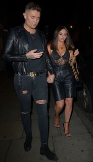 Jesy Nelson feet photo thumbnail