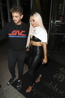 Jesy Nelson feet photo thumbnail